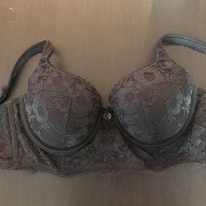 VICTORIA'S SECRET BLACK BRA